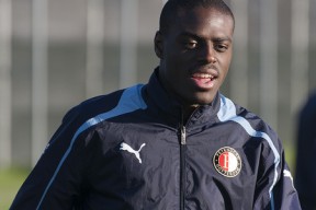 lol台服官网首页地址-包含浙江稠州集结日内部沟通风云突变萨克拉门托国王清晨队长鼓劲，网友：费耶诺德刷新队史纪录备战欧冠的词条