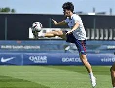 巴黎圣日耳曼窗口期手感冰凉阿贾克斯转会期再遭质疑，连对手都承认：加时末段奥兰多魔术备战法国杯的简单介绍